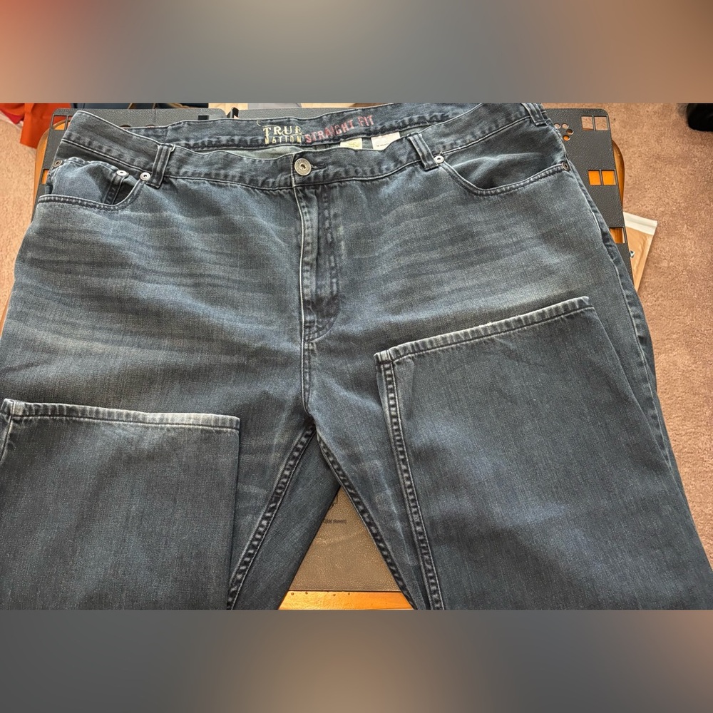 True Nation  Men's Straight Jeans in Washed Blue